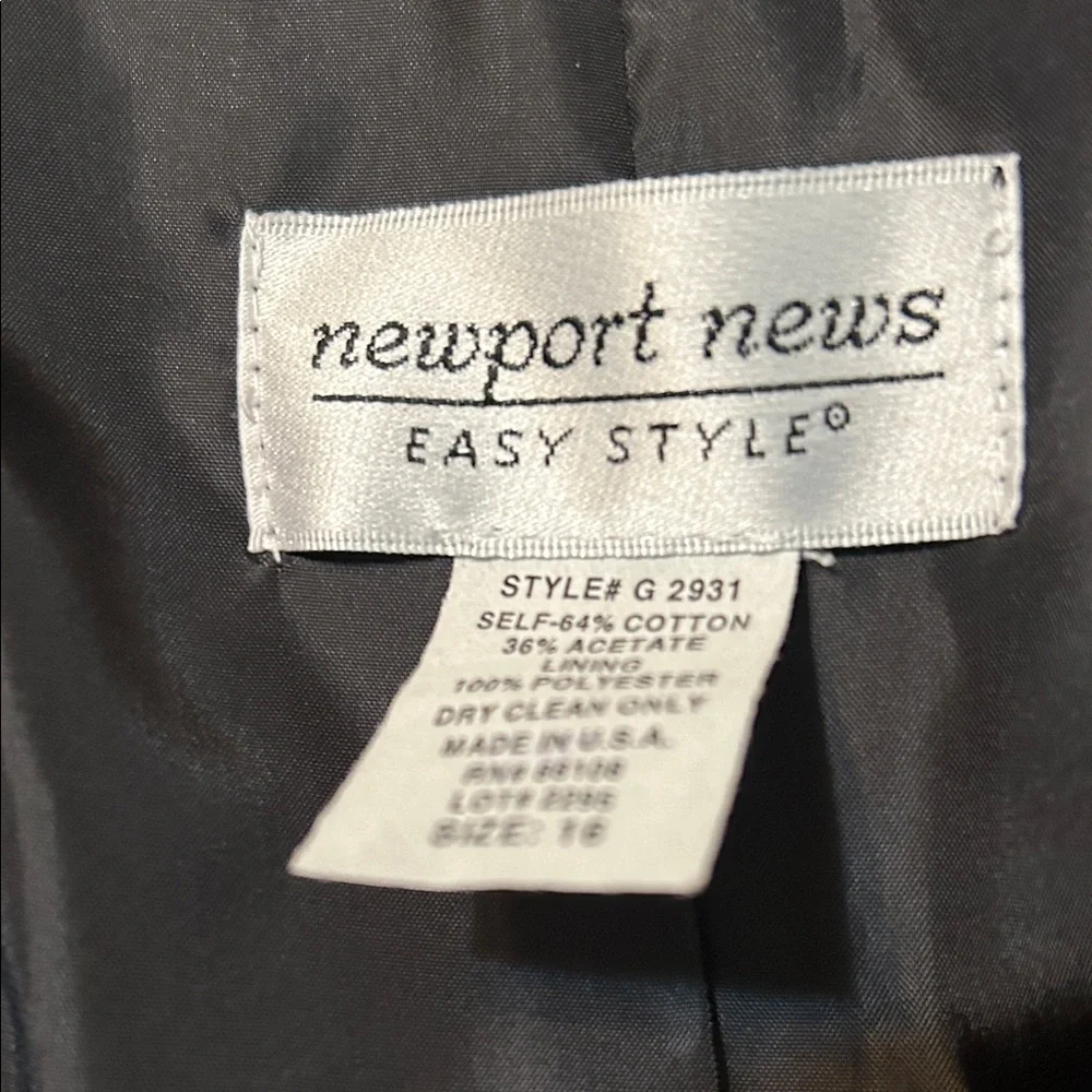 NWOT Newport News Black and Gold Jacket - Picture 2 of 8